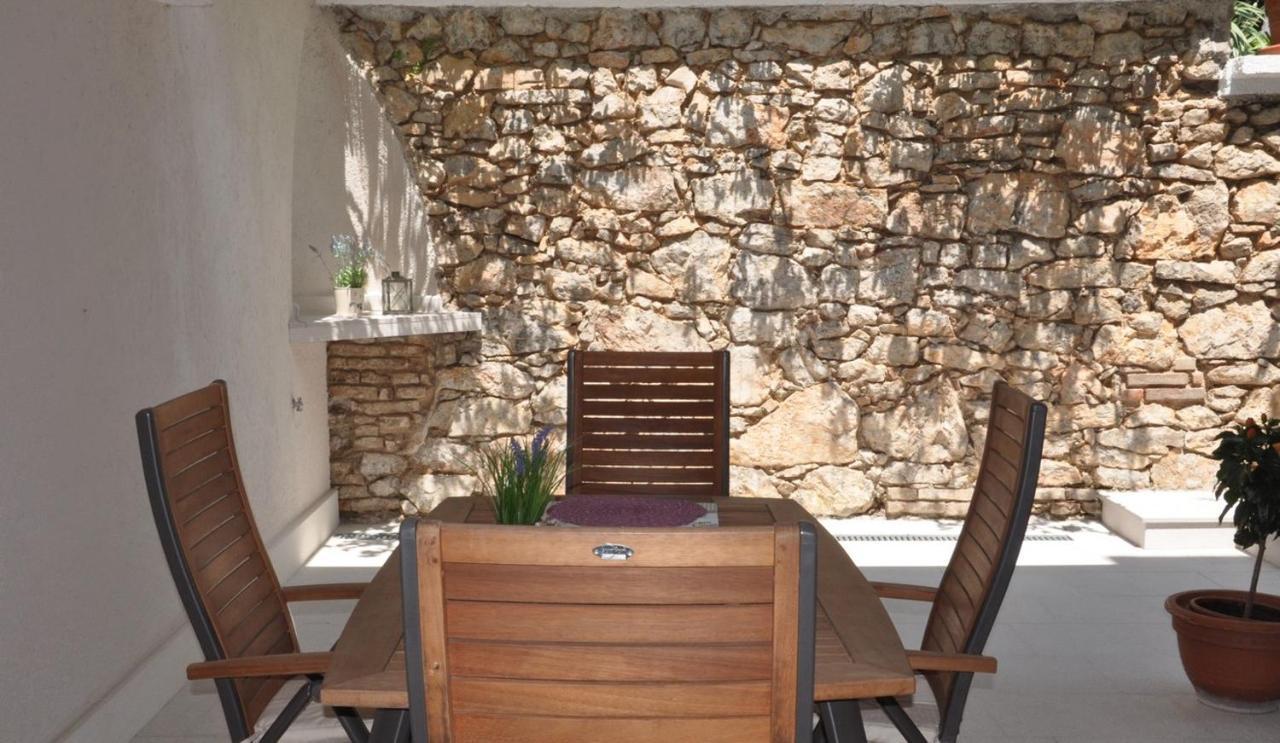 Apartmani Marion Crikvenica Luaran gambar
