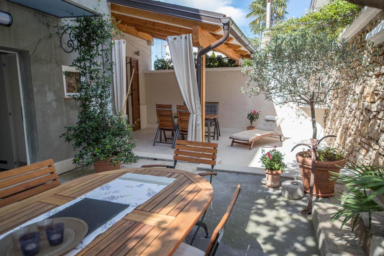 Apartmani Marion Crikvenica Luaran gambar